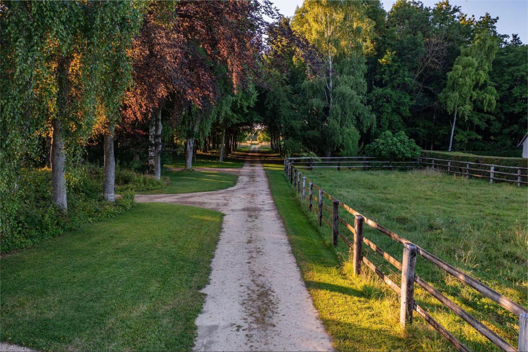 Villa Bagatelle Avec Jardin Et Piscine Chauffee Bieville-en-Auge Exterior foto